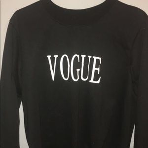 “VOGUE” crew neck